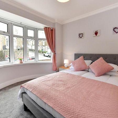 Pass The Keys Newly Refurbished Modern Bungalow - Pets Welcome Villa Swansea Eksteriør bilde