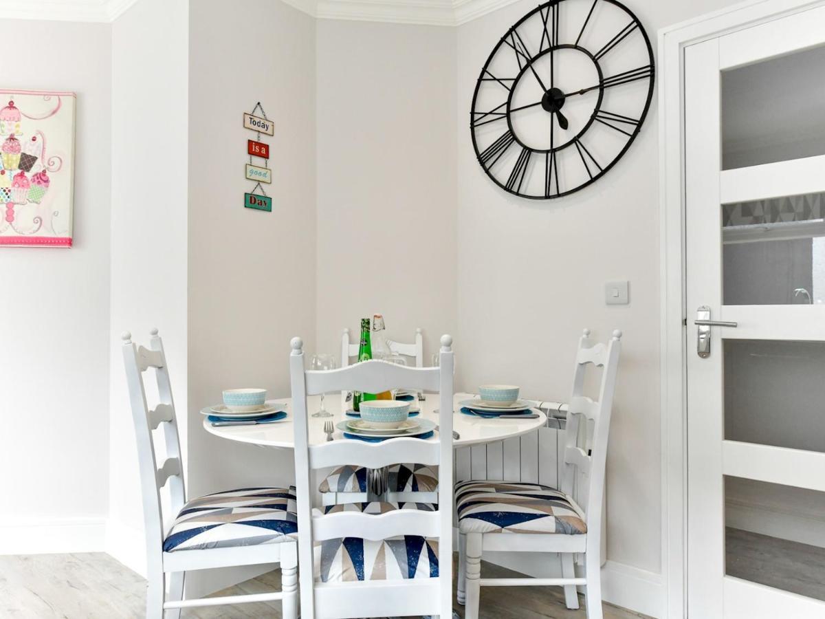 Pass The Keys Newly Refurbished Modern Bungalow - Pets Welcome Villa Swansea Eksteriør bilde